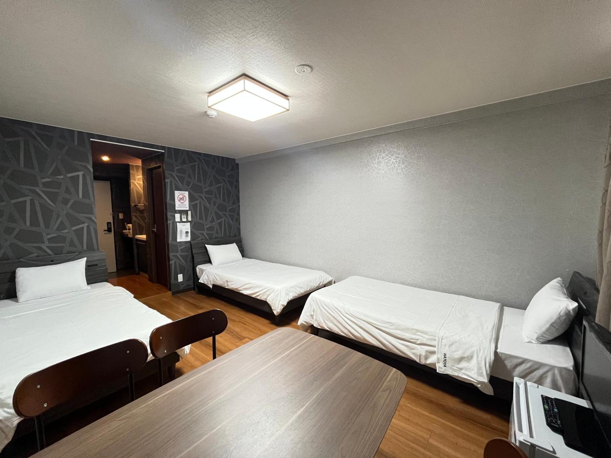 Beppu Hostel U&T Exterior photo